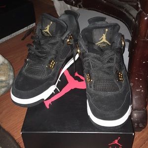 Jordan retro 4